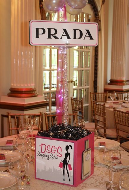 Shopping Theme Bat Mitzvah Centerpieces by Balloon Artistry - mazelmoments.com Bat Mitzvah Party Themes, Bat Mitzvah Centerpieces, Gala Decor, Mitzvah Centerpieces, Themed Centerpieces, Invitations Quinceanera, Bat Mitzvah Themes, Mitzvah Themes, Centerpiece Flower