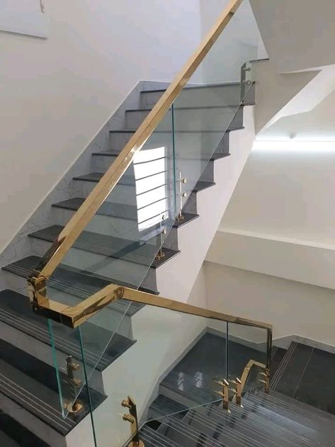 Ss Glass Railing Design, Staircase Glass Design, Glass Railing Design, Staircase Glass, Glass Balcony Railing, Steel Stairs Design, Mehendi Photography, Channel Glass, Steel Railing Design