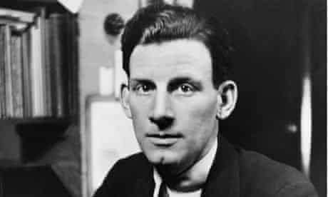 Siegfried Sassoon: The reluctant hero | Siegfried Sassoon | The Guardian Siegfried Sassoon, Wilfred Owen, Military Cross, Michael Morpurgo, I Will Remember You, Military Officer, Short Poems, Dead Poets Society, British Soldier