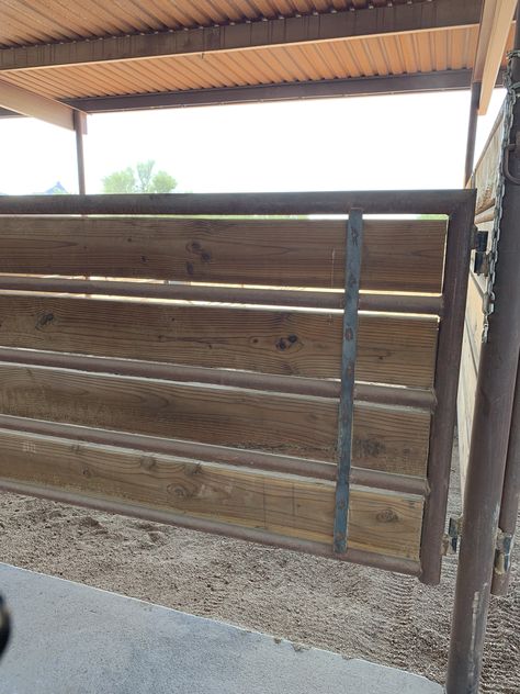 Stall Dividers Horse, Arena Fencing, Brick Entrance, Pipe Fence, Livestock Barn, Diy Horse Barn, Ranch Riding, Animal Enrichment, Horse Barn Ideas Stables