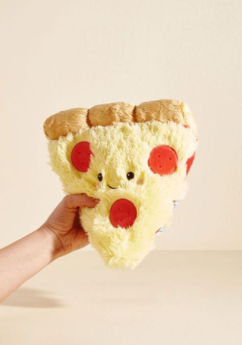 Pizza Pillow, Food Plushies, Food Pillows, Anniversaire Harry Potter, Food Pizza, Toy Art, Kawaii Plush, Kawaii Plushies, Pizza Slice