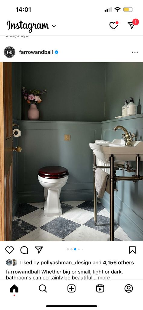 English Cottage Interiors, Downstairs Loo, Downstairs Toilet, Powder Room Design, Cream Walls, Kitchen Colour Schemes, Bathroom Wallpaper, Happy We, Bathroom Colors