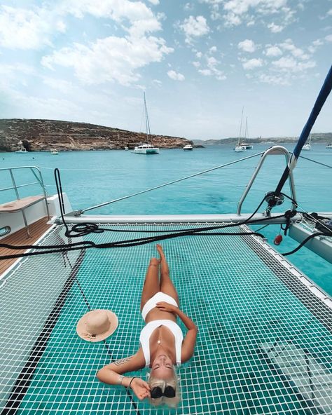 Boat Net Pictures, Malta Comino, Crystal Lagoon, Yacht World, Cancun Beaches, Maltese Islands, Private Boat, The Blue Lagoon, Yacht Party