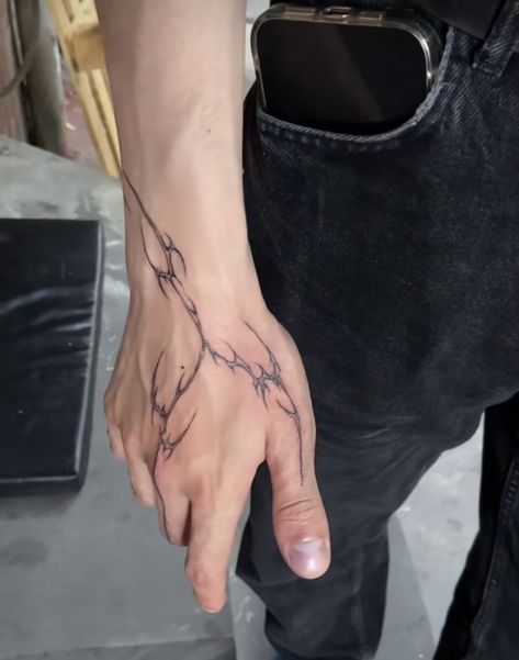 Hand Sigil Tattoo, Cool Line Tattoos For Men, Hand Tattoo Cybersigil, Y2k Tattoo Men, Opiumcore Tattoo, Cybersigilism Tattoo Forearm, Sigil Tattoo Hand, Cybersigilism Arm Tattoo, Cybersigilism Tattoo Men