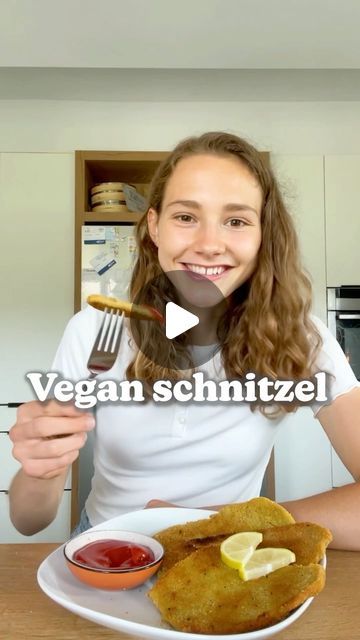 Maya // vegan recipes on Instagram: "VEGAN SCHNITZEL 🌱 Hard to believe it’s vegan…🤭  Growing up, I absolutely loved the Schnitzel my grandma made but obviously they’re not vegan. So I tried to create a vegan version which is just as good and BOOM..even my grandma was impressed! 😜  👩‍🍳 The vital wheat gluten can’t be replaced.  Make sure to roll them out quite thinly. Much love Maya ✨ RECIPE (6 big schnitzel each 360cal/35C/26C/11F): Wet: -1 cup (190g) chickpeas -1 Tsp each salt, oregano, garlic powder, thyme -1/2 cup (125ml) water Dry: -1 cup (130g) vital wheat gluten -2/3 cup (75g) chickpea flour (or any other flour) To coat: -5 Tbsp flour -1/2 cup (125ml) plant milk -1 cup (125g) breadcrumbs  -oil for frying BLEND the wet ingredients and KNEAD with the dry ingredients for 10mins/ROL Maya Vegan Recipes, Vegan Schnitzel, Plant Milk, Vital Wheat Gluten, Wheat Gluten, Chickpea Flour, Family Food, Frying Oil, Holiday Food