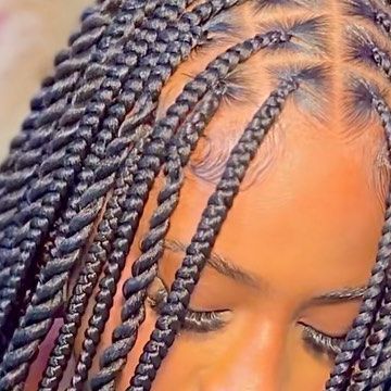 BRAIDER💗 on Instagram: "NEW STYLE UNLOCKED 🔥 •Hybrid Braid Ate Ts Up👏🏾🩷 Bookings Available @golden.touch_tt Model @arilabaddie 🫶🏾 Requirements 5 packs TZ braid & red one Jam . . #trend #branding #hairstyle #knotlessbraids" Indecisive Braids, Noteless Braids Styling Ideas, Hybrid Braids, Cute Box Braids, Twist Braid Hairstyles, Braids Hairstyles Pictures, Cute Box Braids Hairstyles, Natural Hair Braids, Cornrows Braids