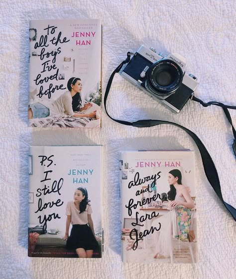 Jenny Han Books Aesthetic, The Summer I Turned Pretty Book Series, I Know You Remember Book, Books The Summer I Turned Pretty, The Summer I Turned Pretty Book Collection, Besties Gifts, Books By Jenny Han, Ya Books Romance, Jenny Han Books