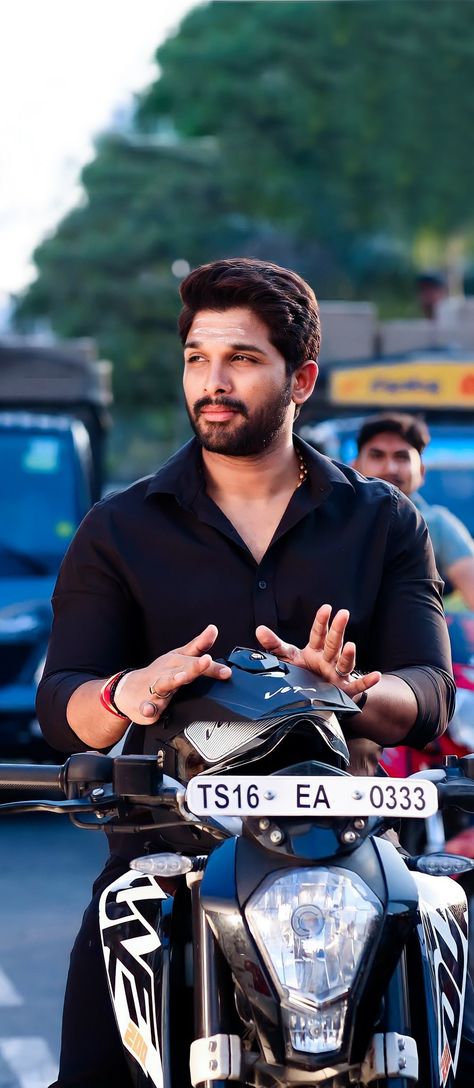 Allu Arjun Wallpapers Full Hd, Allu Arjun Arya 2 Movie Images Hd, Allu Arjun Hd Wallpaper New Look, Allu Arjun Dp, Ally Arjun, Varun Dhawan Hot Pics, Allu Arjun Hd Wallpaper, D Boss Images, South Actors