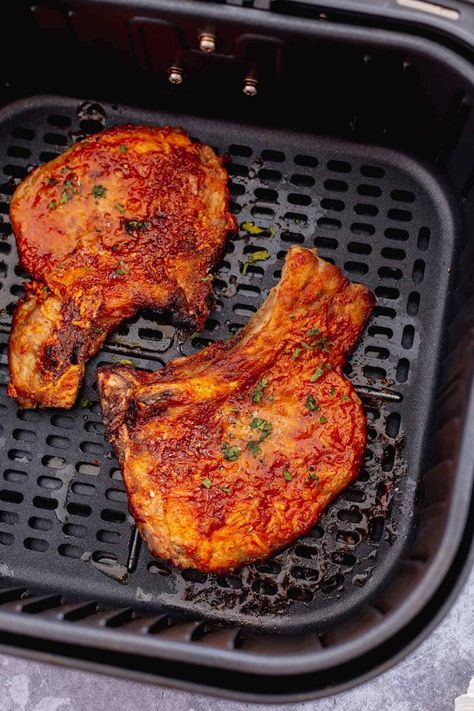 9-Minute Air Fryer Pork Chops - The Yummy Bowl Pork Chops In Air Fryer, Chicken Tuscan, Tuscan Chicken Skillet, Air Fry Pork Chops, Pork Chops Bone In, Potato Roasted, Soup Thai, Ninja Grill, Homemade Mustard