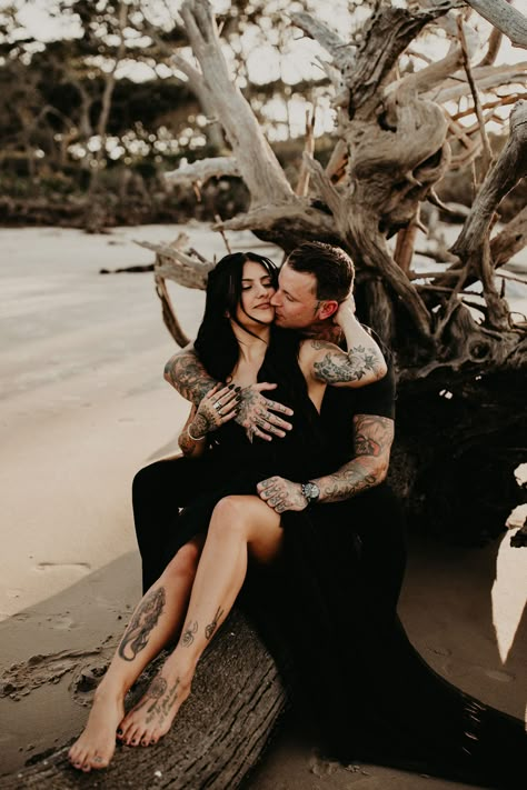 Couples Formal Outfits Wedding, Horror Wedding Photos, Pagan Engagement Photos, Gothic Maternity Shoot Couples, Tattoed Couple Photoshoot, Tattooed Engagement Photos, Gothic Romance Photoshoot, Moody Romantic Couple Photos, All Black Photoshoot Ideas Couples