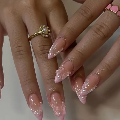 24pcs Almond Press On Nails Pink French Style False Nail Patches 3D Bowknots Pearl Designs Fake Nail Bow Nail Art, Nagellack Trends, Easy Nails, Style Français, Really Cute Nails, Pearl Nails, Almond Nail, Party Nails, Pink Nail Designs