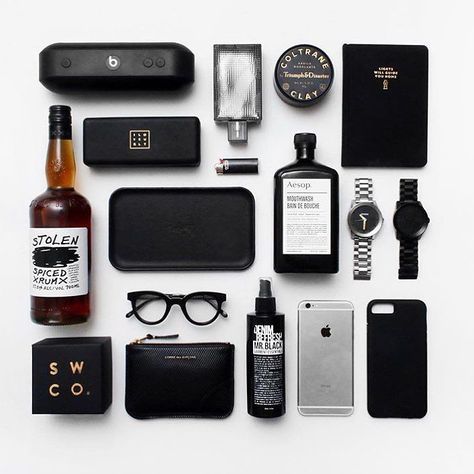 Getting us ready for the weekend ahead | Thanks to @davidgrr for featuring the… Mens Luxury Accessories, Mens Accessories Vintage, Men Stone Bracelet, Mens Accessories Bracelet, Everyday Bag Essentials, Mens Gadgets, Every Day Carry, Flat Lay Photography, Mens Accessories Jewelry