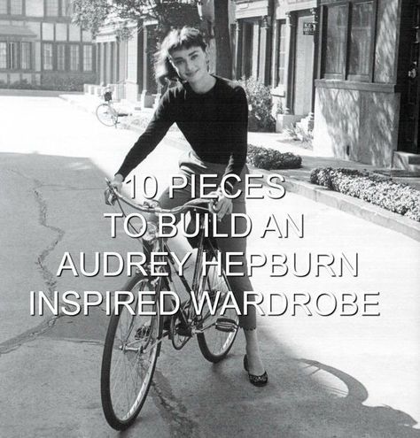 Audrey Hepburn Skirt Outfits, Audrey Hepburn Everyday Style, Audrey Hepburn Fashion Inspiration, Audrey Hepburn Wardrobe, Modern Day Audrey Hepburn Style, How To Dress Like Audrey Hepburn, Audrey Hepburn Capsule Wardrobe, Audrey Hepburn Outfit Ideas, Modern Audrey Hepburn Style