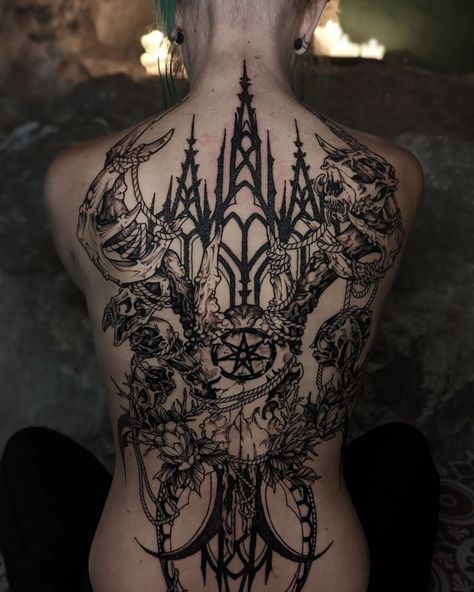 Horror Back Tattoo Women, Bold Back Tattoo Women, Gothic Chest Piece Tattoo, Big Gothic Tattoo, Satanic Back Tattoo, Gothic Back Piece Tattoo, Gothic Cathedral Back Tattoo, Dark Back Tattoos Women, Cathedral Back Tattoo