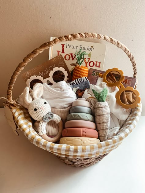 Neutral baby Easter basket Boho style 5 Month Old Easter Basket Ideas, 10 Month Old Easter Basket Ideas, Easter Basket For 10 Month Old, 6 Month Old Easter Basket, 4 Month Old Easter Basket Ideas, 9 Month Old Easter Basket Ideas, 6 Month Old Easter Basket Ideas, Baby Christmas Basket, Easter Basket For Newborn