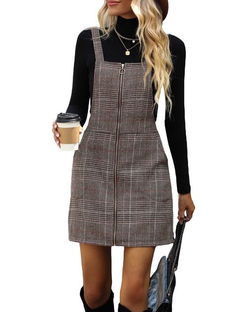 Frat Outfits, Plaid Overall Dress, Adrette Outfits, Tartan Dress, Mini Robes, Short Dresses Casual, Linnet, Suspender Dress, Pinafore Dress