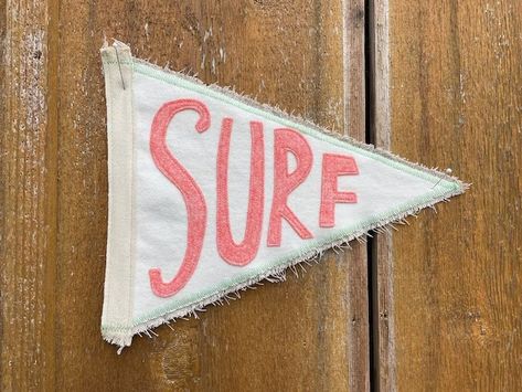 AnybodysBackyard - Etsy Vintage Coastal Decor, Beach Flag, Felt Flag, Beach Flags, Pennant Flags, Felt Letters, Gift Inspo, Pennant Flag, Vintage Surf