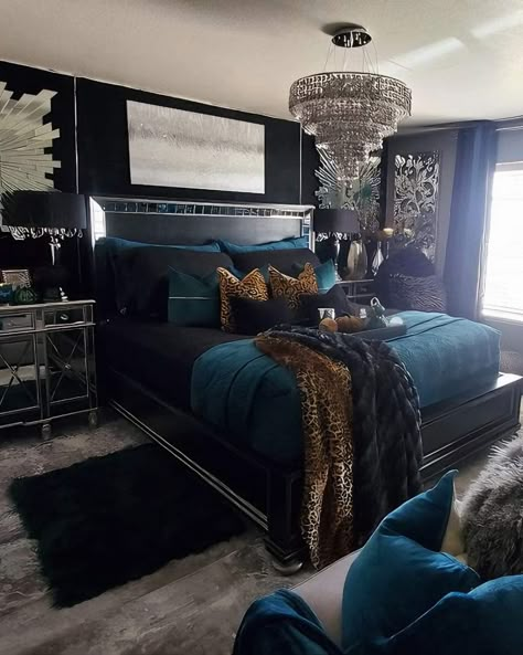 Blue Master Bedrooms Decor Modern, Hotel Vibe Bedroom, Grown Woman Bedroom Ideas, Outdoor Vibes, Idea Bedroom, Glam Bedroom Decor, Lights Room, Black Bedroom Decor, Decorations Lights