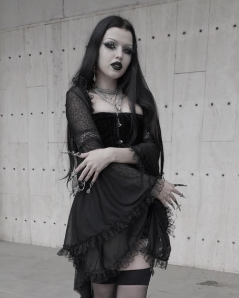 🖤🦇🖤 Heels @hadesfootwear discount anna30 Shorts @punkravestore Corset @corsettery . . . . . #tradgoth #tradgothmakeup #tradgothhair #tradgothfashion #goth #gothgirl #gothaesthetic #gothfashion #gothmakeup #gothstyle #alt #altgirl #alternative #alternativefashion #emo #emogirl #punk #punkgirl #makeup #piercings #hair #darkaesthetic #alternativestyle #style #grunge #grungegirl #explorepage #reels #reelsinstagram #foryou Trad Goth Fashion, Trad Goth Makeup, Alt Goth, Dream Aesthetic, Punk Girl, Goth Makeup, Alt Girl, Grunge Girl, Goth Aesthetic