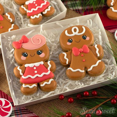 Decorate a Cute Gingerbread Cookie Couple for Christmas Christmas Stocking Cookies, Gingerbread Girl Cookie, Snowflake Cookie, Cookie Decorating Supplies, Hot Cocoa Cookies, Gingerbread Cookies Decorated, Cut Out Cookie Recipe, Marshmallow Snowman, Cookie Platter