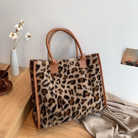 Printed Leather Bag, Leopard Print Handbags, Fluffy Bag, Leopard Print Bag, Winter Bags, Leopard Prints, Stylish Handbags, Animal Print Fashion, Mk Bags