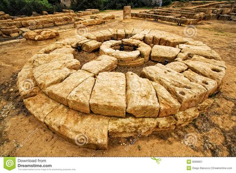 Greek Altar, Sacred Space Altar, Hellenistic Period, Green Witchcraft, Architectural History, Greek Temple, Pagan Altar, Religious Architecture, Archaeological Finds