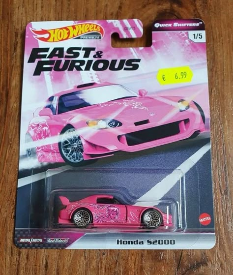 Pink Hot Wheels Cars, Fast And Furious Gifts Ideas, Jdm Hot Wheels, Hot Wheels Aesthetic, Pink Hot Wheels, Muzică Rock, Hot Weels, Pimped Out Cars, Hot Wheels Toys