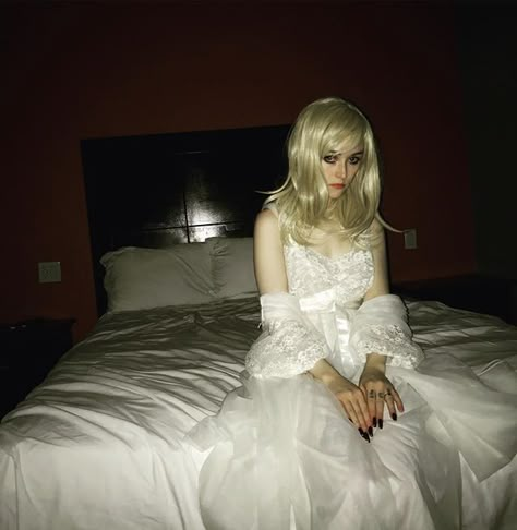 Nicole Dollanganger (@nicoledollanganger) • Instagram photos and videos Nicole Dollanger, Lobotomy Chic, Nicole Dollanganger Aesthetic, Vamp Goth, Mary Rose, October 31, Nov 1, Aesthetic Photography, Fashion Inspo Outfits