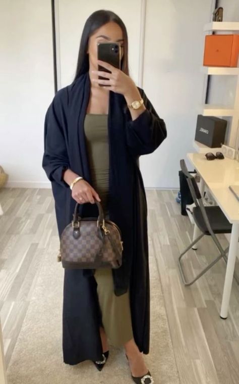 Abaya Outfit Ideas, Modest Summer Outfits Muslim, Eid Outfits Ideas, Outfit Kimono, Corset Fashion Outfits, Abaya Outfit, Girly Fits, Outfit Zara, Mode Zara