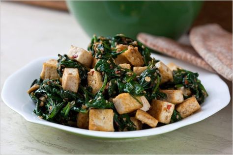 Don't have enough milk to feed your demanding baby? Try and enjoy these recipes to help your lactation and be on your way to a healthy breastfeeding journey Tofu And Spinach, Spinach Tofu, Sesame Tofu, Eating Well Recipes, Tofu Stir Fry, Tofu Dishes, Fast Dinners, Nyt Cooking, Fried Tofu