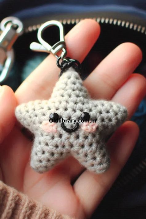 The Star Amigurumi Keychain is a delightful and charming crochet project perfect for adding a handmade touch to your keys or bag. Amigurumi Keychain Pattern, Amigurumi Star, Amigurumi Keychain, Keychain Pattern, Crochet Keychain, Amigurumi Crochet, Free Patterns, Star Shape, The Star