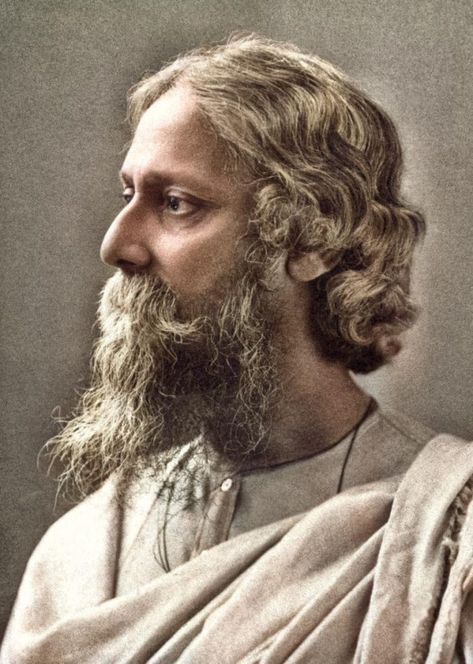 Reshaping India's Literature - Rabindranath Tagore - SciHi BlogSciHi Blog Picture Of Rabindranath Tagore, Robindronath Tagore Photos, Most Famous Poems, Indian Literature, Sunset Canvas Painting, Pencil Drawings Of Flowers, Ganesh Art Paintings, Modern India, Black And White People