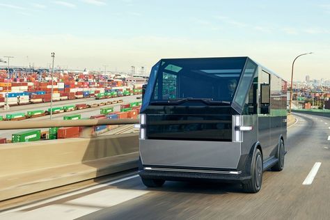 It seems Canoo is following the same research VW did to see that the commercial van market is more profitable than the passenger one. While they will still make the people mover they’re shelving it for a 2 sized cargo van for now. 2 choices 3 batteries. Faraday Future, Delivery Robot, Electric Aircraft, Electric Van, Delivery Van, Commercial Van, Last Mile, Electric Boat, Steel Frame Construction