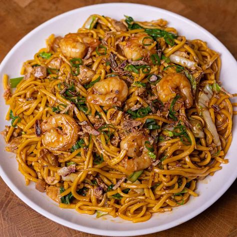 Shrimp Rice Noodle Stir Fry, Shrimp Stir Fry With Noodles, Shrimp Noodle Stir Fry, Stir Fry Shrimp, Shrimp Rice Noodles, Seafood Ramen, Fry Shrimp, Noodles Stir Fry, Rice Noodles Stir Fry