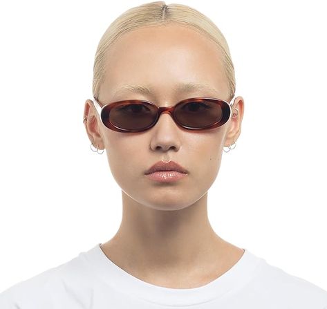 Amazon.com: Le Specs Women's OUTTA LOVE Sunglasses : Clothing, Shoes & Jewelry Le Specs Outta Love, 90s Inspired Fashion, Le Specs Sunglasses, Ralph Lauren Glasses, Coach Glasses, Armani Glasses, Persol Glasses, Versace Eyewear, Oakley Glasses