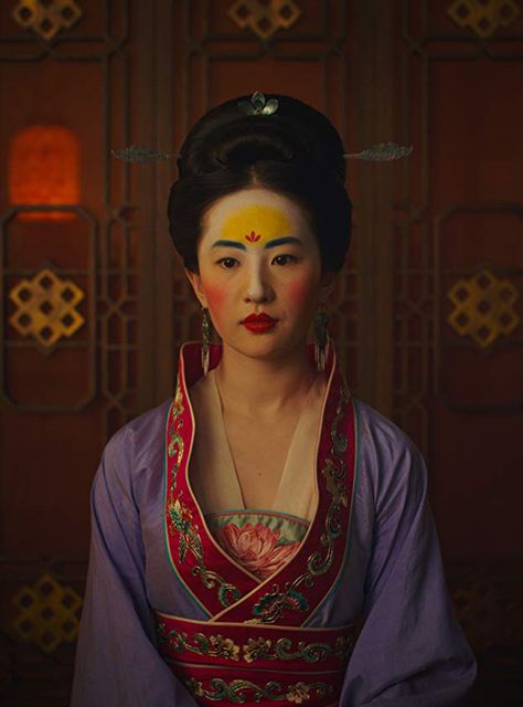 The New Mulan Looks So Good We Can Forgive Them For Not Singing+#refinery29 Police Font, Jason Scott Lee, Mulan Movie, Hua Mulan, Beautiful Cinematography, Punk Disney Princesses, Chinese Makeup, Mulan Disney, Film Disney