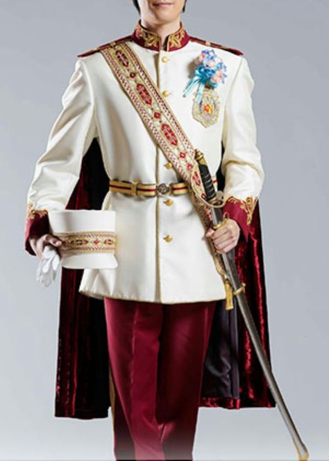 King Outfit Royal Aesthetic, Prince Clothes Royal, Royal Military Uniform, Prince Outfits Royal, King Outfits Royal, Prince Uniform, Princess Outfits Royal, King Attire, King Clothes