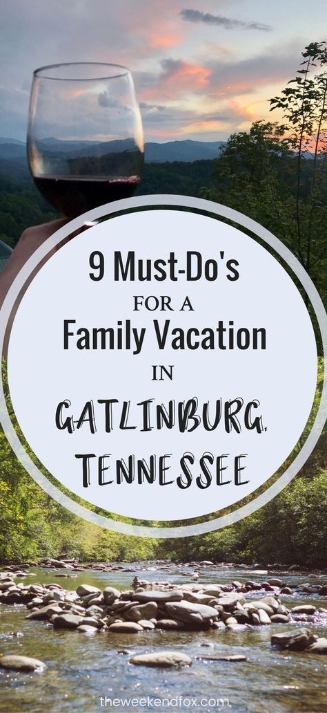 Packing For Tennessee Vacation, What To Pack For Gatlinburg Tn, What To Pack For Tennessee Vacations, Packing For Gatlinburg Tn, Gatlinburg Family Vacation, Gatlinburg Tennessee Things To Do In March, Gatlinburg Packing List, Tennessee Family Vacation, Gatlinburg Tennessee Vacation