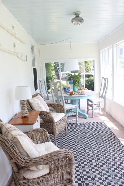 coastal_sunroom_reveal Narrow Sunroom, Coastal Sunroom, Sunroom Makeover, Small Sunroom, Hgtv Dream Homes, Sunroom Furniture, Porch Ceiling, Sunroom Decorating, Sunroom Designs