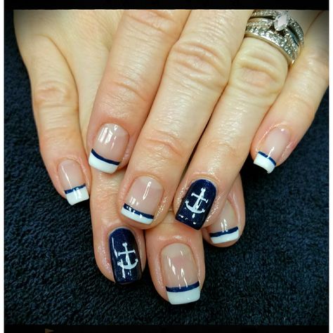 Cruise Nails Coast Guard Theme Nails, Navy Anchor Nails, Naval Nails Design, Mail Designs For Cruise, Short Nail Ideas For Cruise, Nail Art Designs For Cruise, Fingernails For Cruise, Anchor Design Nails, Best Cruise Nails