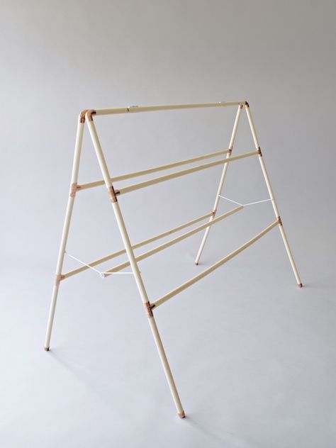 Very nice!  Dowels, copper elbows & Ts, string & a couple small hinges. Tip, make it the right width to sit on your bathtub if you have one. If not, think about the space where you will use it. Diy Drying Rack, Diy Clothes Rack Cheap, Diy Clothes Drying Rack, Hanging Clothes Drying Rack, Wooden Clothes Drying Rack, Laundry/mudroom Ideas, Clothesline Diy, Minimal Clothes, Copper Pipe Fittings