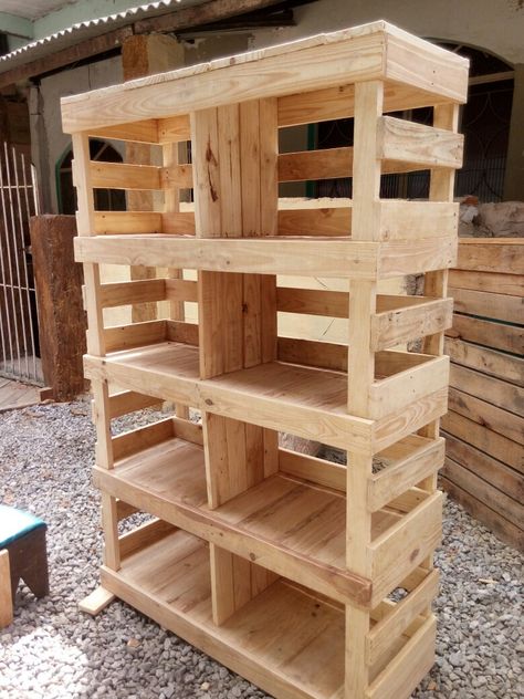 Pallet Pantry Shelves, Pallet Pantry, Diy Storage Unit, Pallet Shelves Diy, Workshop Shelves, Pallet Shed Plans, Pallet Patio Furniture Diy, Craft Room Organization Diy, Distressed Furniture Diy