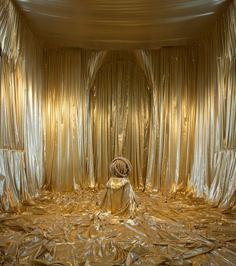 PalazzoGrassiTeens | Byars is elephant ... James Lee, Gold Curtains, Gold Aesthetic, Stage Set, Gold Party, Stage Design, Gold Art, Set Design, Gatsby