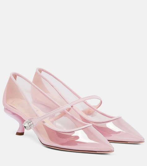 Babies Virgule PVC Pumps in Pink - Roger Vivier | Mytheresa Roger Vivier Shoes, Mid Heels Pumps, Stunning Shoes, Fancy Shoes, Pink Pumps, Girly Shoes, Roger Vivier, Goat Leather, Pretty Shoes