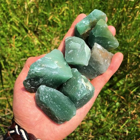 Large Rough Green Aventurine Stone Raw Aventurine Crystal Stone Natural Green Crystal Stone Mineral Specimen Gemstone Healing Crystals and Stones Green Aventurine Stone, Gold Tiger Eye, Reiki Stones, Green Aventurine Crystal, Aventurine Crystal, Aventurine Stone, Tiger Eye Crystal, Tigers Eye Gemstone, Healing Meditation