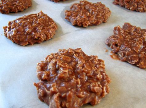 Boiled Cookies..Mmmmmm Chocolate Peanut Butter Oatmeal Cookies, Chocolate Oatmeal Cookies, Peanut Butter No Bake, Peanut Butter Oatmeal Cookies, Brownie Desserts, Chocolate Peanut Butter Cookies, Chocolate Oatmeal, Peanut Butter Oatmeal, Oatmeal Cookie Recipes