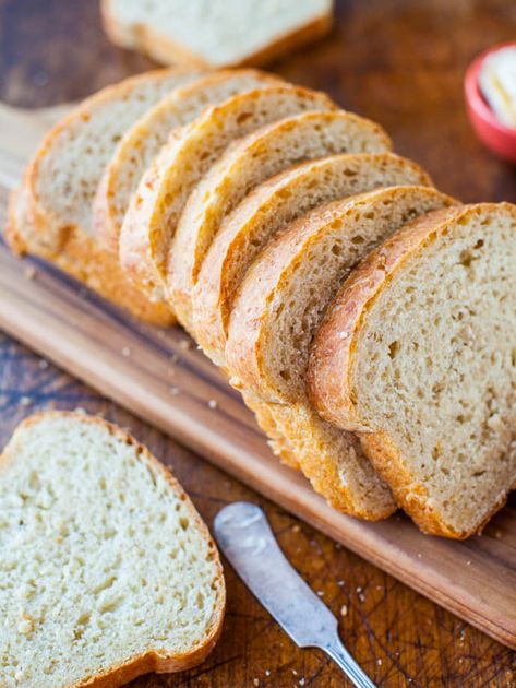 Cup4cup Bread Recipes, Perfect White Bread, Fluffy Oatmeal, Sandwhich Bread, Homemade Sandwich Bread, Wonder Bread, Chewy Bread, Homemade Sandwich, Averie Cooks