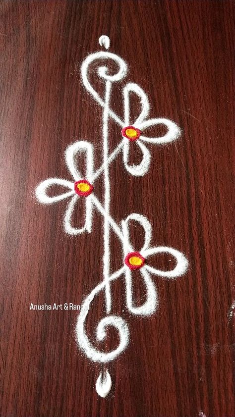 Anusha | Karthika pournami special border rangoli design #rangoli #muggulu #rangoli #sidemuggulu #rangolidesigns | Instagram Karthika Pournami, Design Rangoli, Border Rangoli, Rangoli Muggulu, Rangoli Design, Rangoli Designs, Instagram, Design