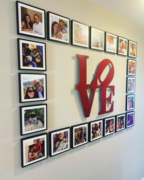 4x6 Pictures On Wall, Mixtiles Layout Ideas, Family Wall Collage, Home Decor Diwali, Family Photos Wall Decor, Photo Wall Display, Frame Wall Collage, Gallery Wall Layout, Family Photo Wall