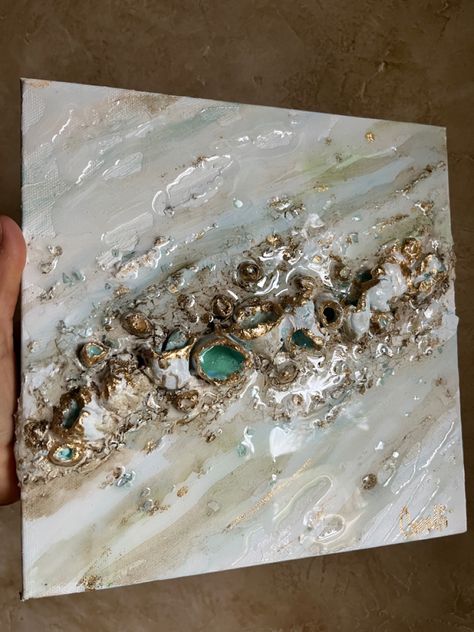 Sea Shell Painting On Canvas, Shell Canvas Art, Seashell Canvas, Miumiu Fashion, Oyster Art, Sea Glass Art Diy, Pearl Paint, Mosaic Art Projects, Diy Abstract Canvas Art